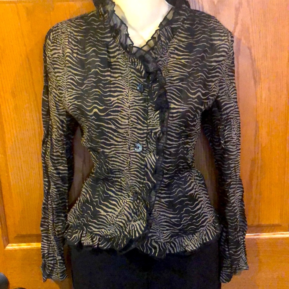 Ki Meng Aminal Print Ruffled Jacket, M